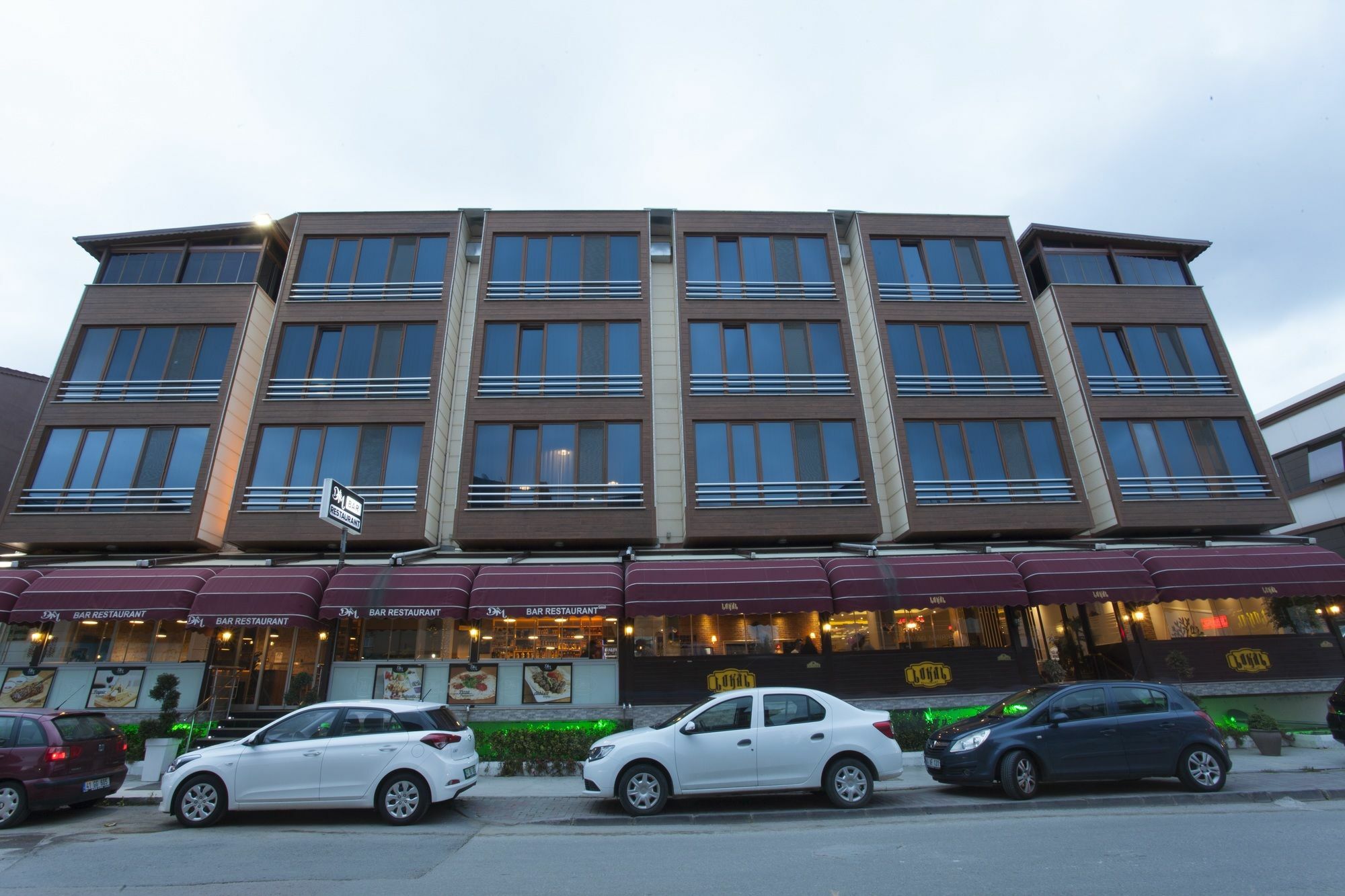La Flora House Hotel コジャエリ エクステリア 写真